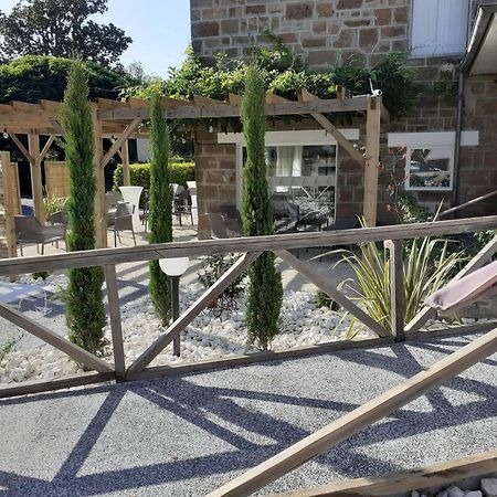 L'Auberge Saint-Viance Esterno foto