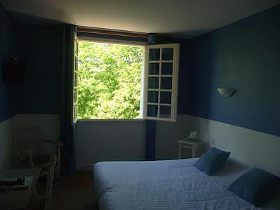 L'Auberge Saint-Viance Esterno foto